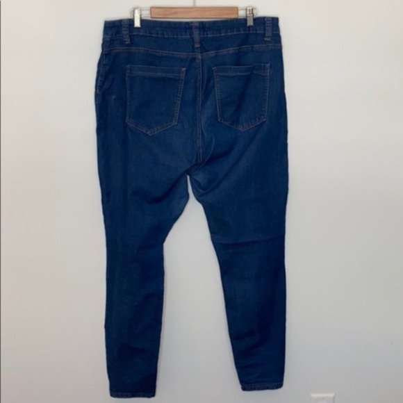 Forever21 medium wash high rise skinny jeans 20 - Picture 5 of 9